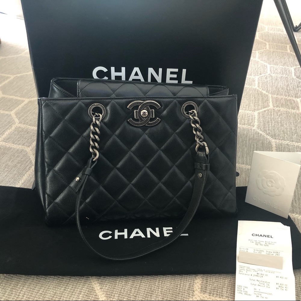 CHANEL goat skin leather Large shoulder bag
